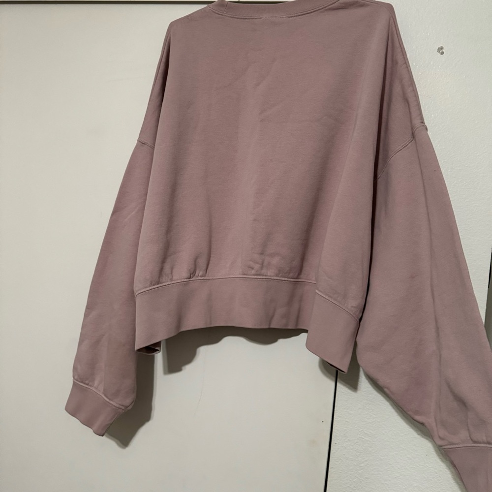 Nike Logo Crop Crewneck Sweatshirt - Picture 8 of 8
